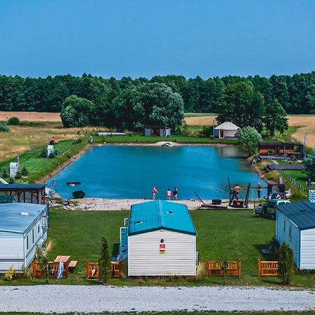 Jurty Glamping Hotel Gostynin Exterior photo