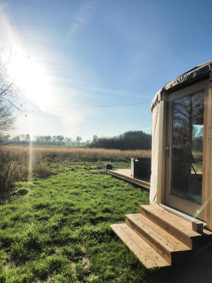 Jurty Glamping Hotel Gostynin Exterior photo