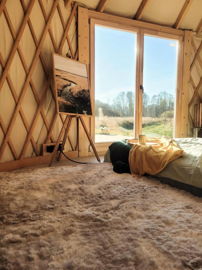 Jurty Glamping Hotel Gostynin Exterior photo