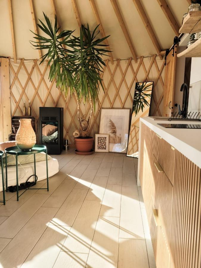 Jurty Glamping Hotel Gostynin Exterior photo